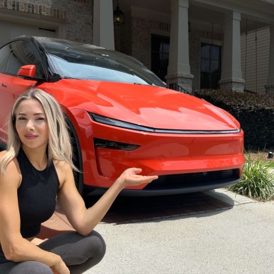 Kim Java - Trending In Tesla - Pocket Casts